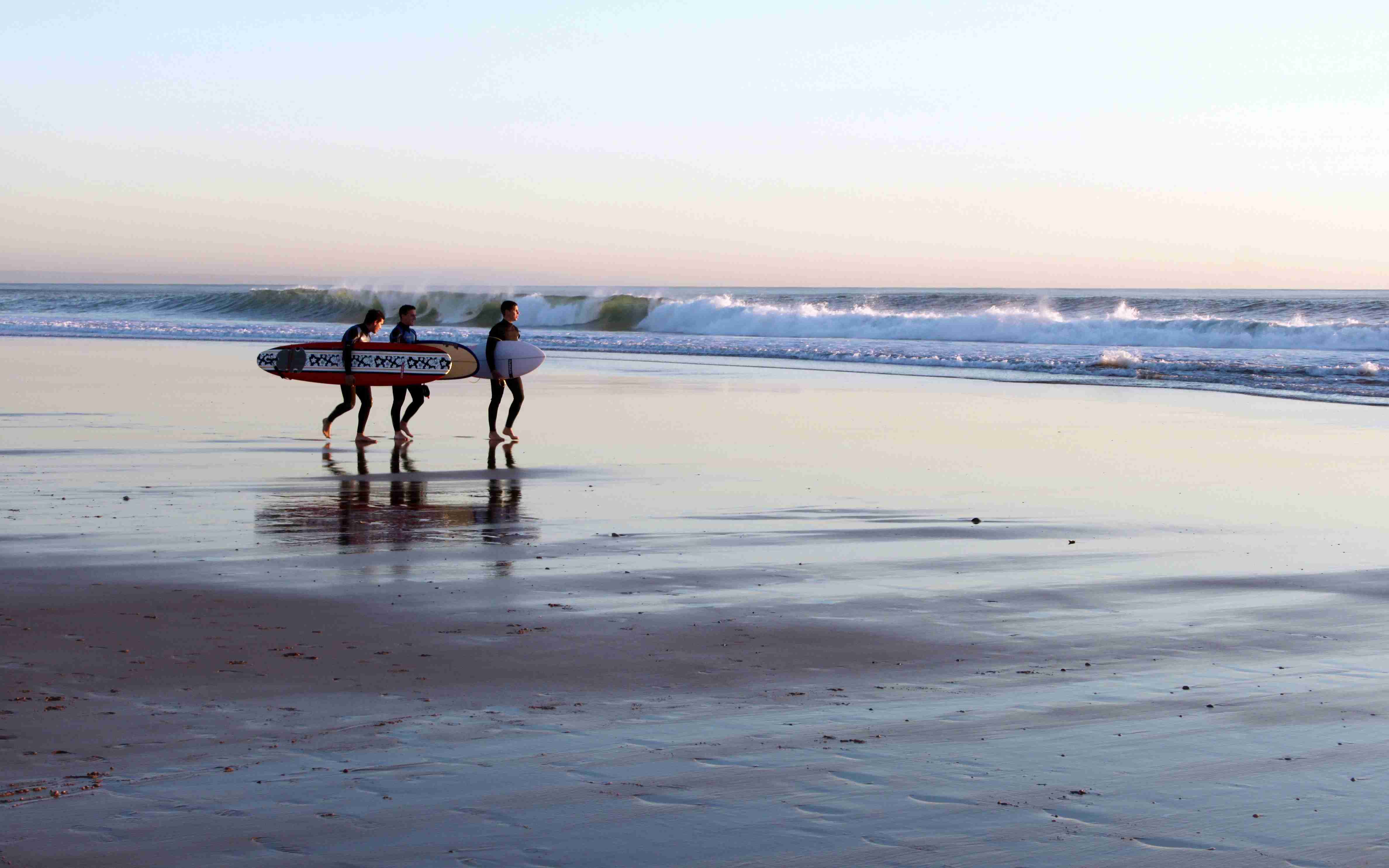 O paraíso do surf: 5 lugares que não podes perder em Portugal