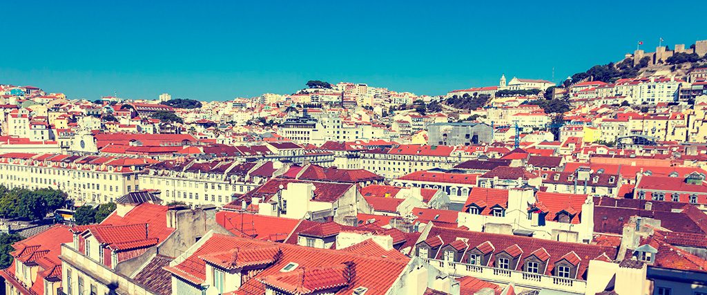 I want to live in Portugal